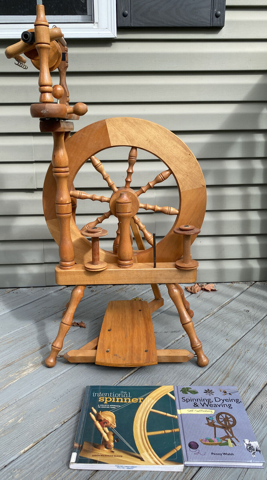 Ashford traveler Single Treadle Traditional Spinning Wheel Wool Yarn Sheep Spin