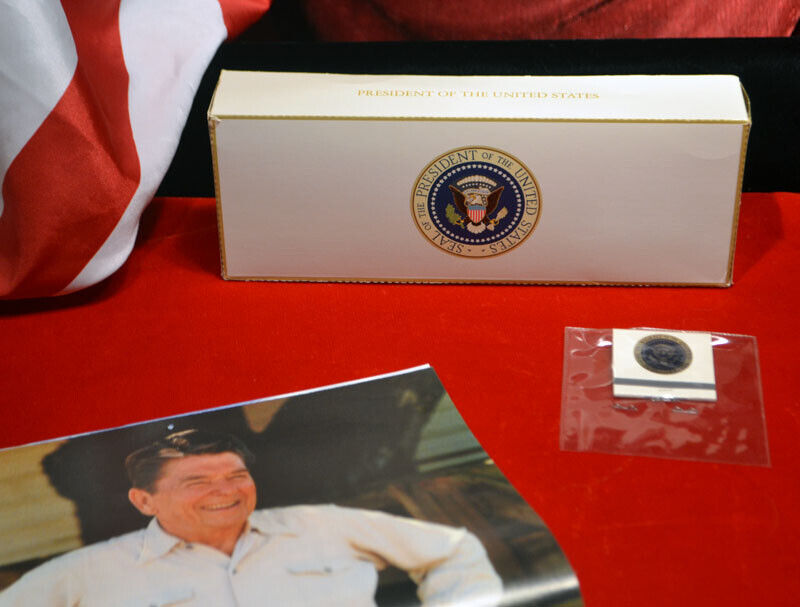 Rare President Ronald Reagan Vintage White House Large Cigarette Box & Matches
