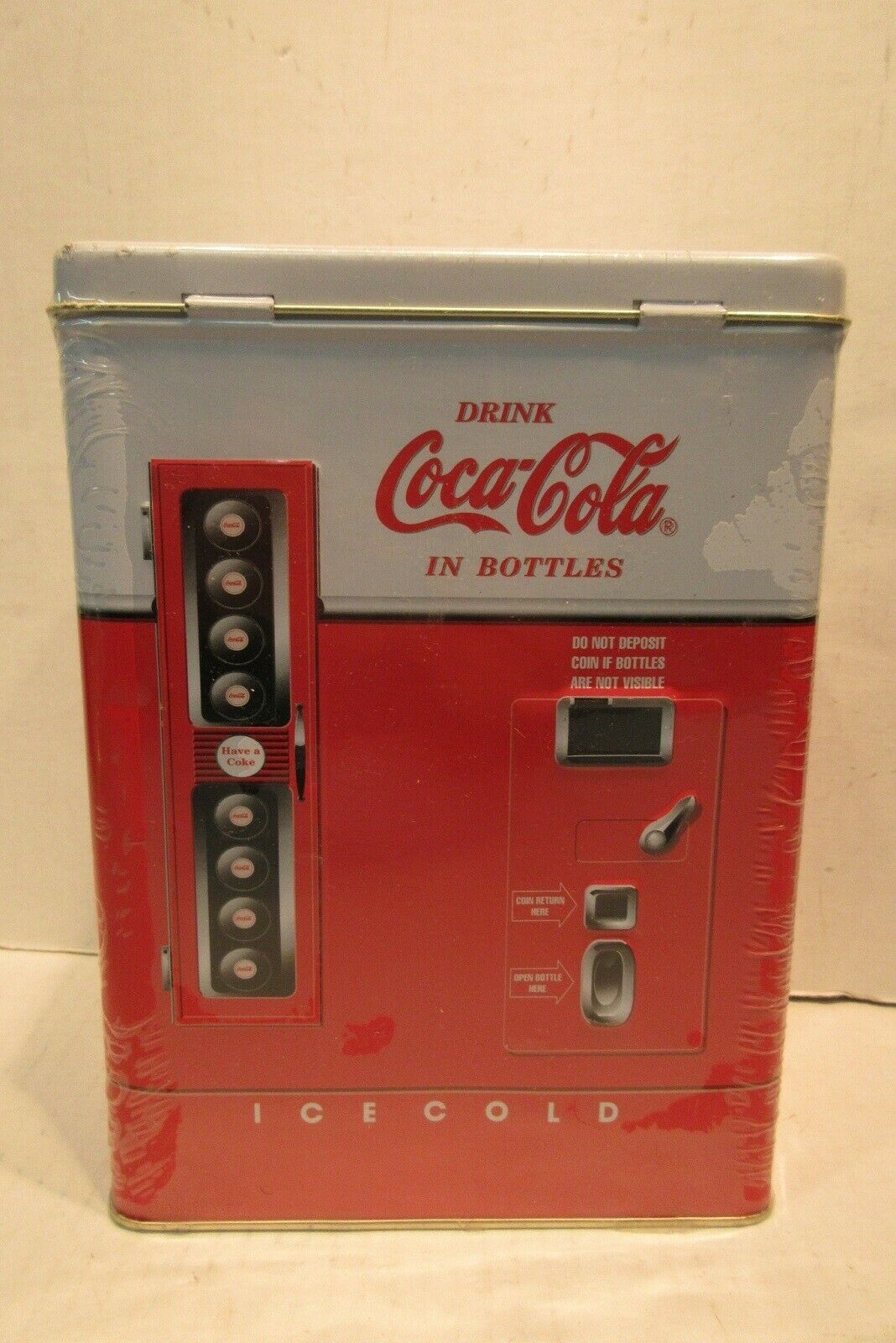 1997 Coca Cola Vending Machine Tin Coke 9019