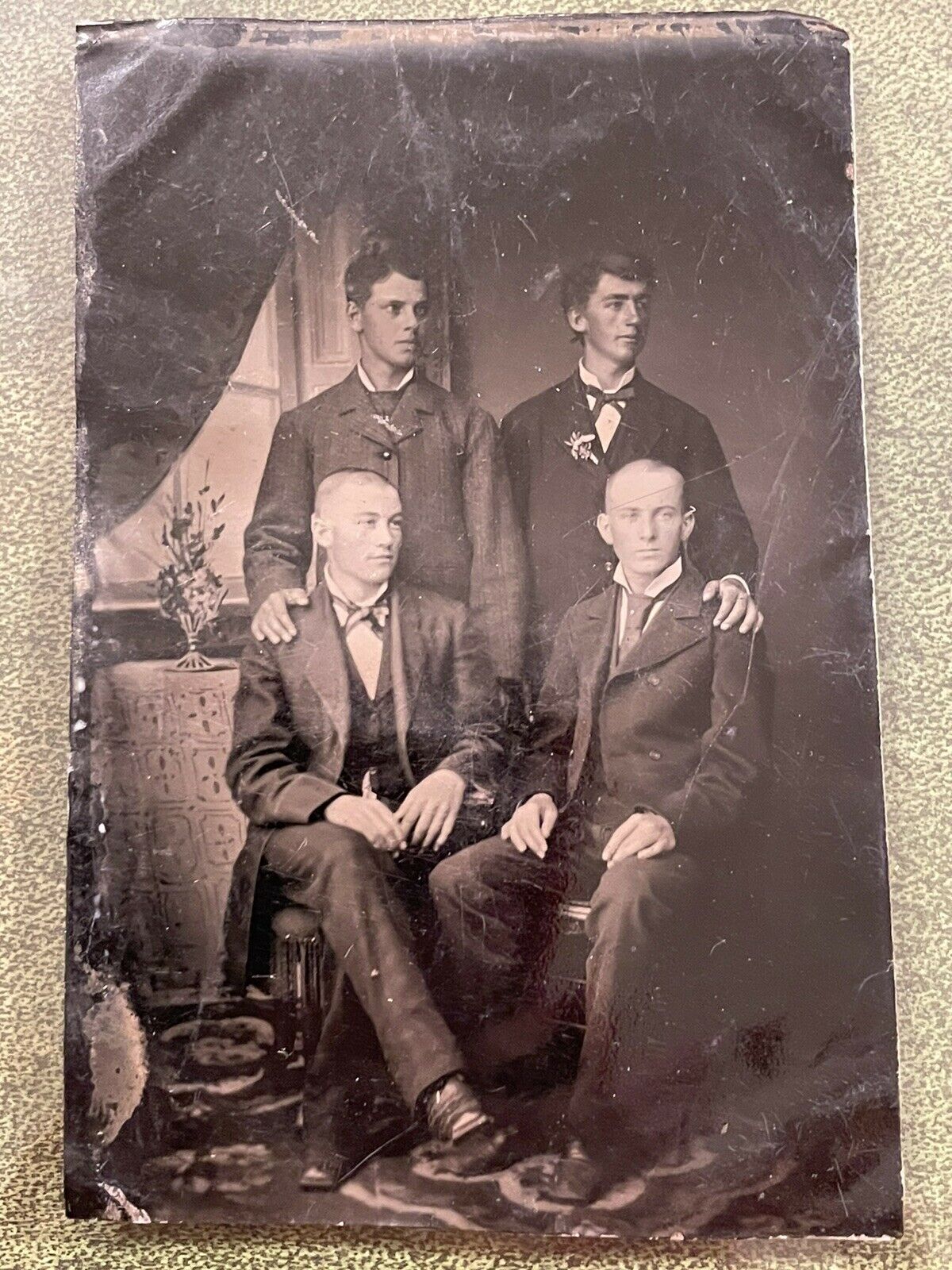 Victorian Tintype Of Four Men Gay Int Vintage Photo (inv #18)