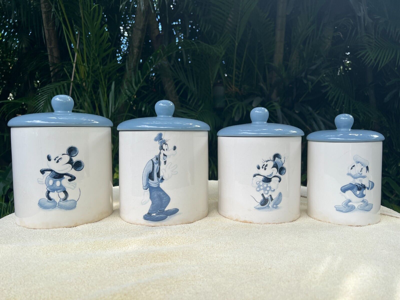 Vtg Set Of 4 Cookie Jars Ceramic Canisters Disney Mickey Minnie Donald Goofy